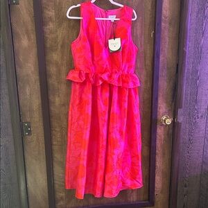Kate Spade Vibrant Red and Orange women’s size 12
